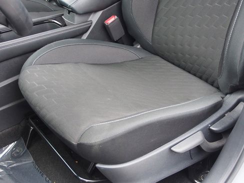 Used 2024 Nissan Kicks SV w/ Interior Electronics Package image 17