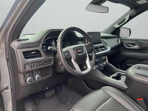 Certified 2022 GMC Yukon SLT w/ SLT Premium Package image 25