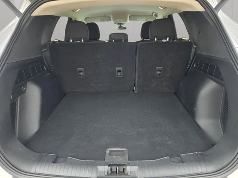 Used 2024 Ford Escape Active AWD/4WD image 9