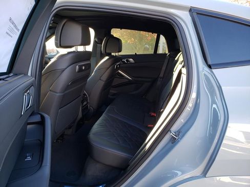 New 2026 BMW X6 M60i image 7