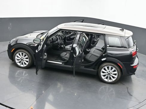 Used 2023 MINI Cooper Clubman S w/ Premium Package image 90