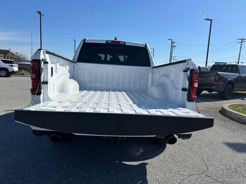 New 2026 RAM 1500 Big Horn AWD/4WD image 14