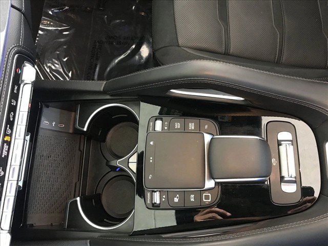 Used 2025 Mercedes-Benz GLE 53 AMG 4MATIC image 19