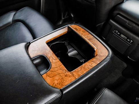 Used 2021 Nissan Armada SL w/ Captain's Chairs Package image 75