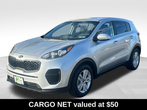 Used 2019 Kia Sportage LX FWD image 4