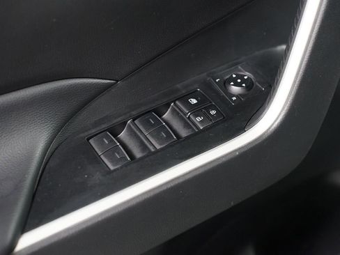 Used 2024 Toyota RAV4 XLE FWD image 28
