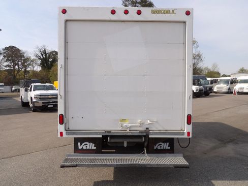 Used 2024 Ford E-350 and Econoline 350 Super Duty w/ Power Windows & Locks Group image 3