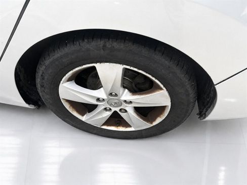 Used 2012 Hyundai Elantra GLS w/ Preferred Pkg 3 FWD image 27