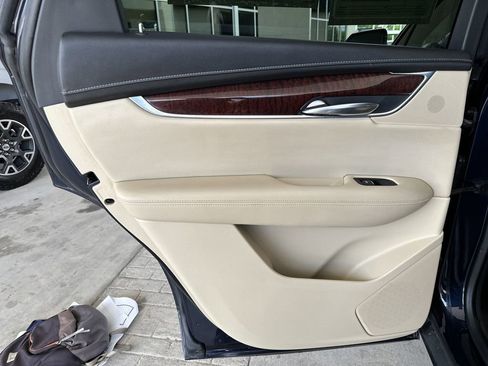 Used 2017 Cadillac XT5 Premium Luxury w/ Advanced Security Package FWD image 26
