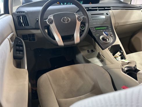 Used 2011 Toyota Prius Two image 23