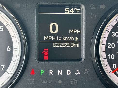 Used 2018 RAM 1500 Express AWD/4WD image 21