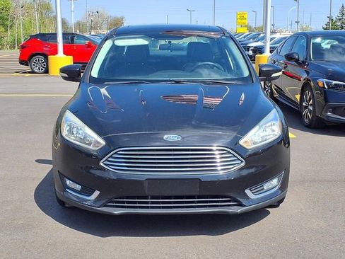 Used 2015 Ford Focus Titanium w/ Titanium Cold Weather Package FWD image 23