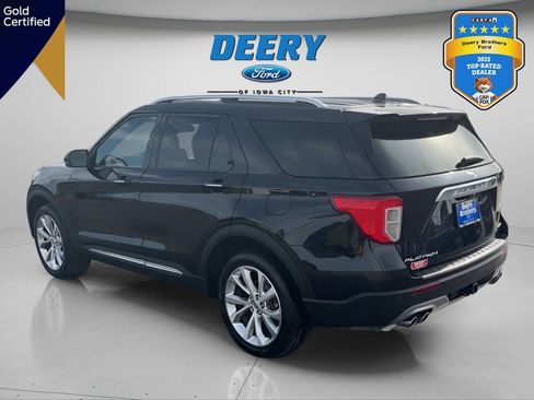 Certified 2023 Ford Explorer Platinum w/ Technology Package AWD/4WD image 4