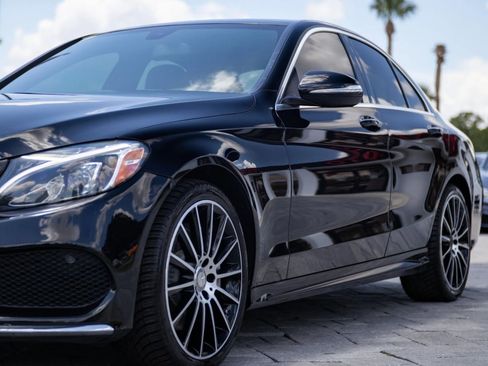 Used 2015 Mercedes-Benz C 300 4MATIC Sedan w/ Multimedia Package image 7