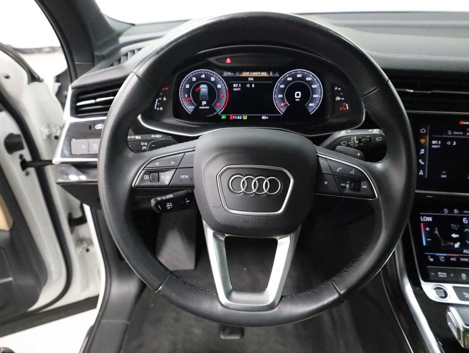 Used 2023 Audi Q7 3.0T Premium Plus w/ Premium Plus Package AWD/4WD image 23