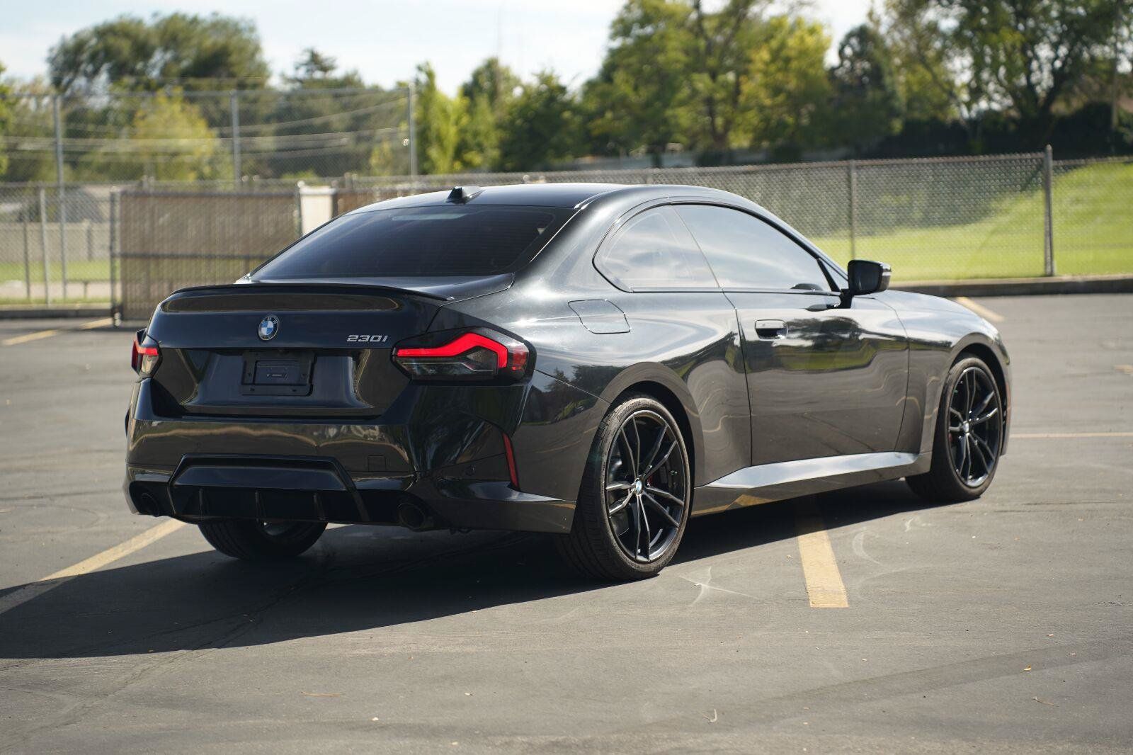 Used 2024 BMW 230i Coupe w/ Premium Package RWD image 5