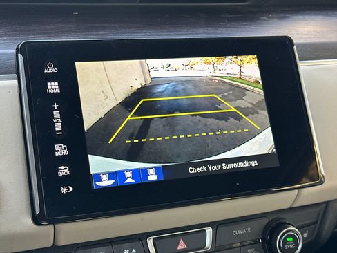 Used 2019 Honda Clarity Plug-In Hybrid image 21