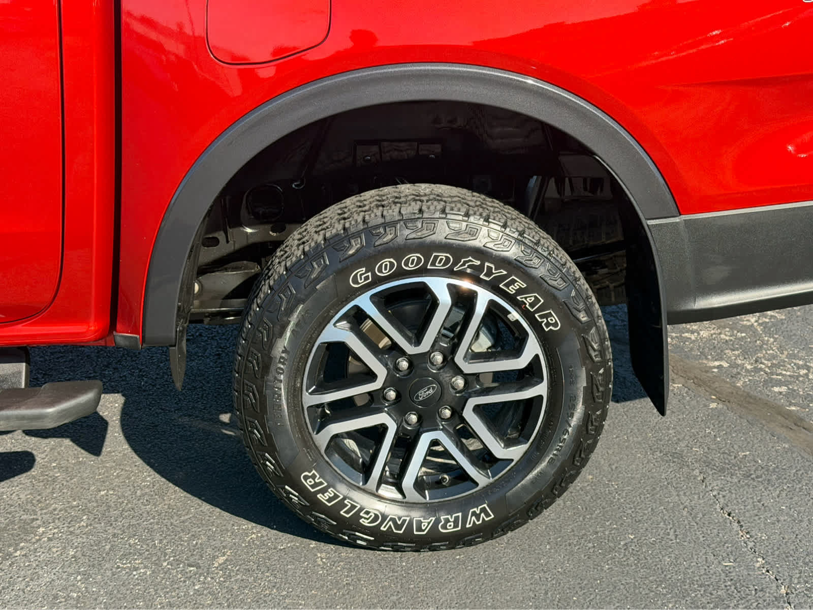 Used 2024 Ford Ranger Lariat w/ FX4 Off-Road Package AWD/4WD image 60