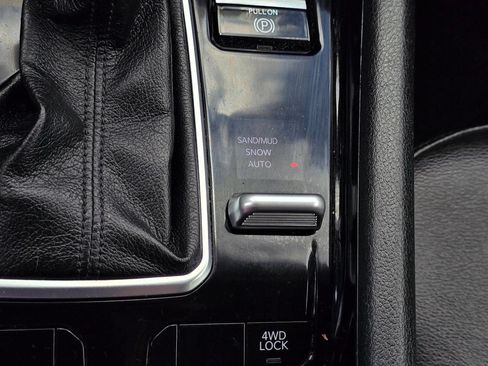 Used 2025 Jeep Compass Limited AWD/4WD image 23