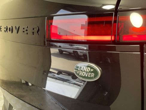 Certified 2023 Land Rover Range Rover Sport SE image 32