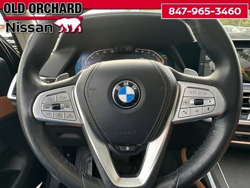 Used 2022 BMW X7 xDrive40i w/ Premium Package AWD/4WD image 23