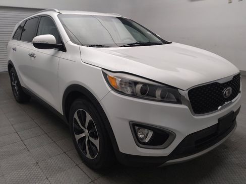 Used 2017 Kia Sorento EX FWD image 13