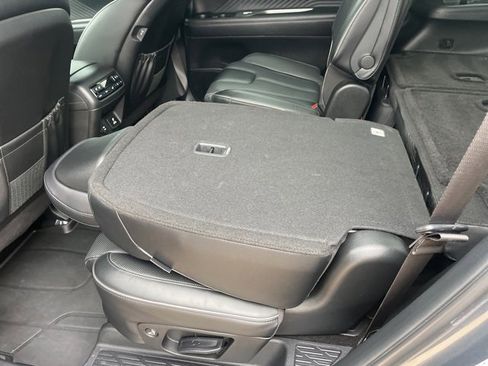 Used 2024 Hyundai Palisade Calligraphy image 40