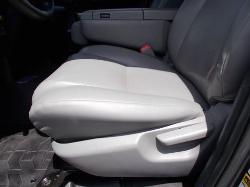 Used 2011 Toyota Tundra 2WD Double Cab w/ Tow Pkg image 13