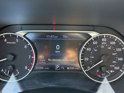 Used 2025 Nissan Sentra SV FWD image 9