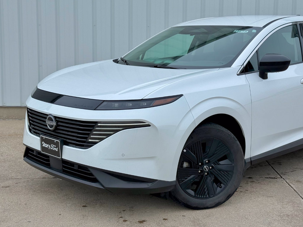 Used 2025 Nissan Murano SV AWD/4WD image 2