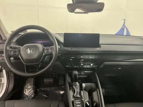Used 2026 Honda Accord EX-L image 23