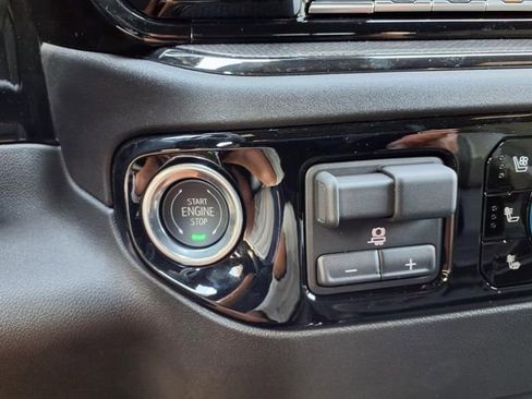 New 2025 Chevrolet Silverado 2500 ZR2 w/ Technology Package image 37