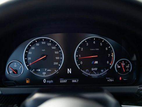 Used 2013 BMW M6 Convertible RWD image 51