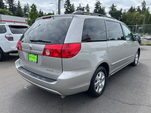 Used 2007 Toyota Sienna LE FWD image 4
