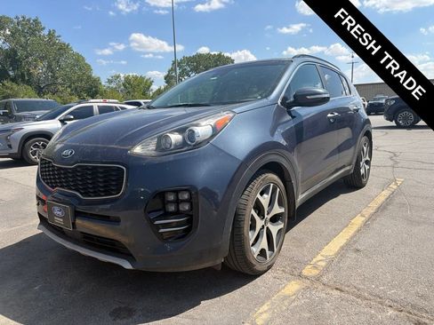 Used 2018 Kia Sportage SX FWD image 2
