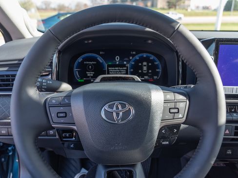 New 2026 Toyota Camry XLE image 10