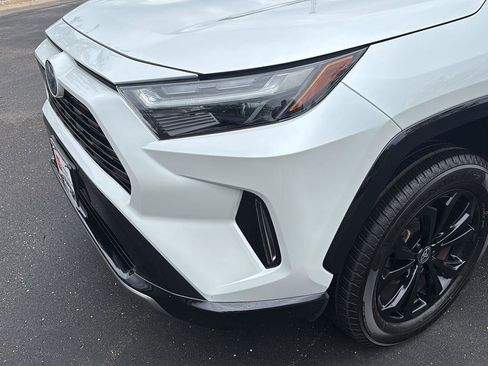 Used 2024 Toyota RAV4 XSE w/ Weather Package AWD/4WD image 6