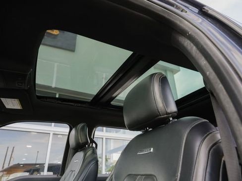 Used 2017 Ford F250 Platinum w/ Platinum Ultimate Package image 25