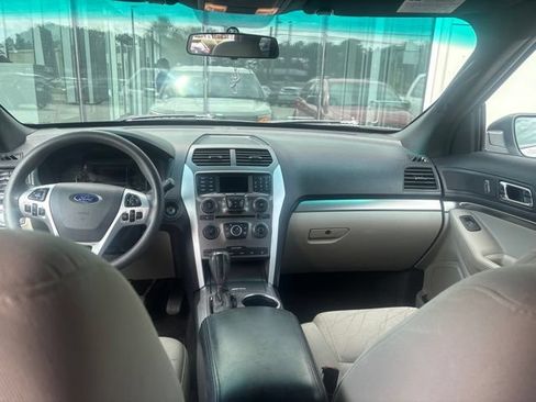 Used 2012 Ford Explorer 4WD image 10