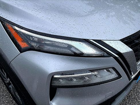 Used 2023 Nissan Rogue SV AWD/4WD image 31