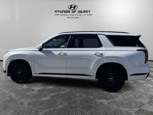 Used 2024 Hyundai Palisade Calligraphy image 8