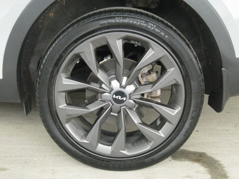 Used 2023 Kia Sorento X-Line EX image 28