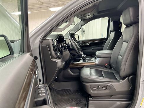 Used 2024 Chevrolet Silverado 1500 LT Trail Boss w/ Convenience Package II image 20