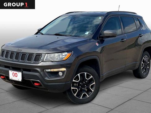 Used 2021 Jeep Compass Trailhawk image 1