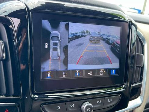 Certified 2023 Chevrolet Traverse Premier AWD/4WD image 31