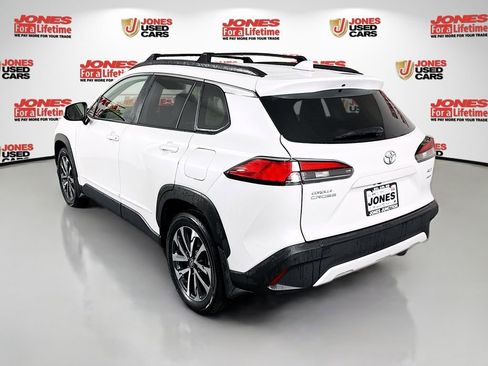 Certified 2023 Toyota Corolla Cross XLE w/ Convenience Package AWD/4WD image 2