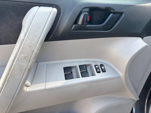 Used 2008 Toyota Highlander 4WD image 13