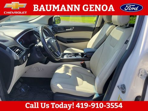 Used 2019 Ford Edge Titanium w/ Cold Weather Package AWD/4WD image 9