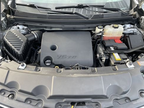 Used 2019 Chevrolet Traverse LT image 25