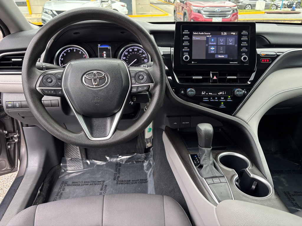 Used 2022 Toyota Camry LE FWD image 19